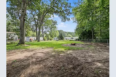 384 N 6th Avenue, Fruitport, MI 49415 - Photo 24