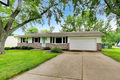 1342 Maiden Lane, Saint Joseph, MI 49085 - Photo 2