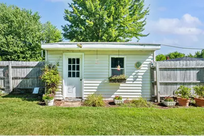 1864 Greenly Avenue, Benton Harbor, MI 49022 - Photo 46