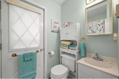 1864 Greenly Avenue, Benton Harbor, MI 49022 - Photo 32