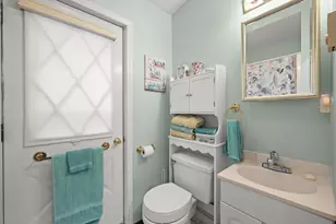 1864 Greenly Ave, Benton Harbor, MI 49022 - Photo 32