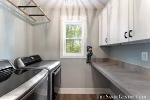 7285 Sue Marie Ln, Muskegon, MI 49442 - Photo 32