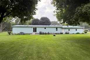 202 S Elm, White Pigeon, MI 49099 - Photo 2