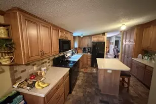 202 S Elm, White Pigeon, MI 49099 - Photo 6