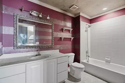 37782 Jefferson Avenue, Harrison, MI 48045 - Photo 16