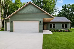9621 Sunset Dr, Stanwood, MI 49346 - Photo 2