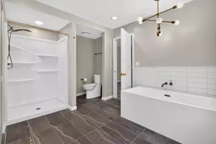 1802 Lakeshore Dr, Saint Joseph, MI 49085 - Photo 16