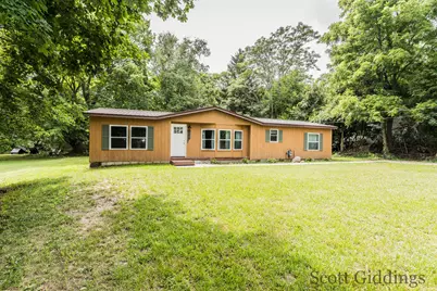 318 E Bellevue Street, Stanton, MI 48888 - Photo 1