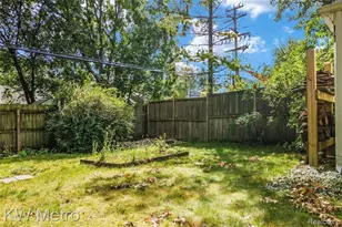 865 W Marshall St, Ferndale, MI 48220 - Photo 20