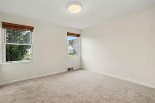 1 Woodrow Ct, Battle Creek, MI 49015 - Photo 12