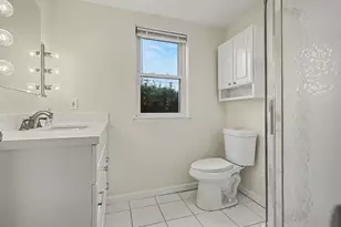 1 Woodrow Ct, Battle Creek, MI 49015 - Photo 16