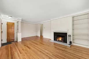 1597 Greenview Dr, Ann Arbor, MI 48103 - Photo 4