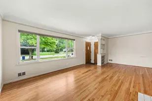 1597 Greenview Dr, Ann Arbor, MI 48103 - Photo 6
