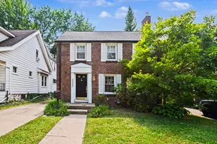 22515 Gregory St, Dearborn, MI 48124 - Photo 2