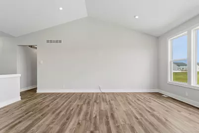 11665 Cherrybud Drive, Holland, MI 49424 - Photo 6