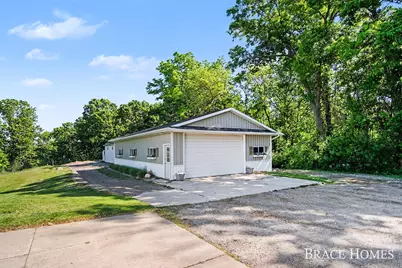 5685 11 Mile Road NE #A, Rockford, MI 49341 - Photo 34