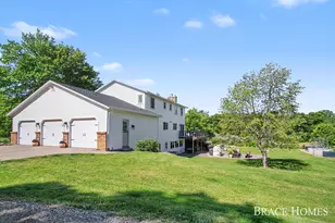 5685 11 Mile Rd NE, Rockford, MI 49341 - Photo 36