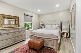 592 S 7th St, Ann Arbor, MI 48103 - Photo 12