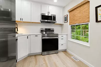 592 S 7th Street, Ann Arbor, MI 48103 - Photo 2