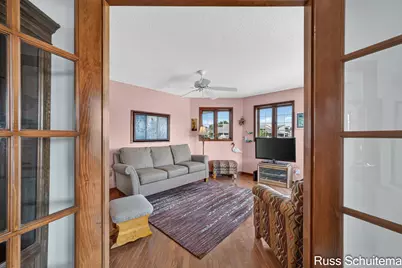 1682 W Harbour Towne Circle, Muskegon, MI 49441 - Photo 24