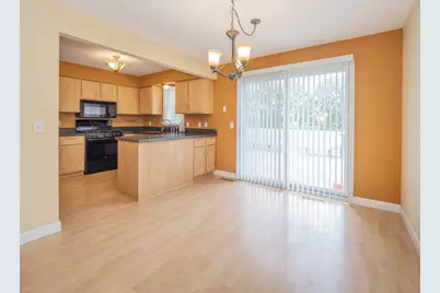 9372 W Arrowhead Drive W, Scotts, MI 49088 - Photo 6