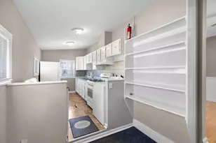 28674 Krauter St, Garden City, MI 48135 - Photo 6