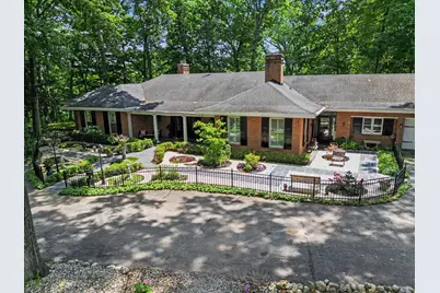 1660 Signal Point Drive, Niles, MI 49120 - Photo 4