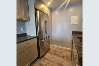 1300 E Lafayette Street #305, Detroit, MI 48207 - Photo 10