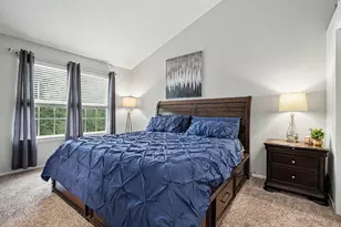 393 Princeton Dr, South Lyon, MI 48178 - Photo 16