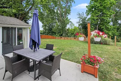 393 Princeton Drive, South Lyon, MI 48178 - Photo 20