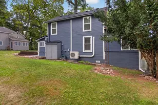 2210 Lake View Dr, Brooklyn, MI 49230 - Photo 32