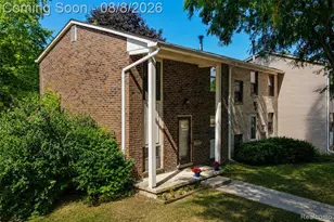 8358 Lakeview Ct, Ypsilanti, MI 48198 - Photo 2