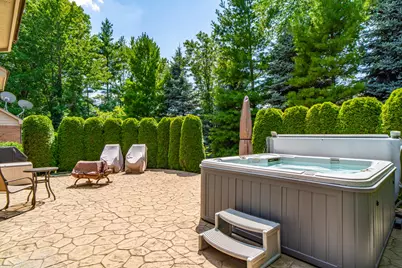 44215 Riverview Ridge Drive, Clinton, MI 48038 - Photo 8