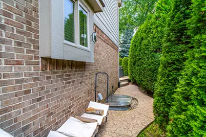 44215 Riverview Ridge Drive, Clinton, MI 48038 - Photo 16