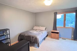 2547 Moerland Dr NW, Grand Rapids, MI 49504 - Photo 32