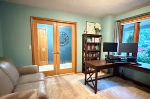 2547 Moerland Dr NW, Grand Rapids, MI 49504 - Photo 22