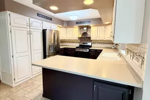 2547 Moerland Dr NW, Grand Rapids, MI 49504 - Photo 12
