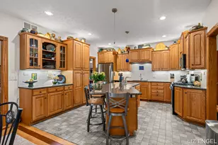 6908 Shore Dr, Fennville, MI 49408 - Photo 18