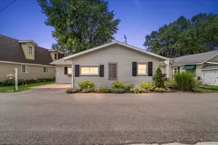 6731 Campau Lake Dr SE, Alto, MI 49302 - Photo 2