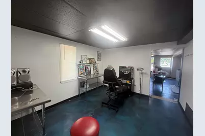 16583 S US Highway 27, Lansing, MI 48906 - Photo 2