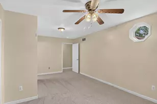 11209 Jackson St, Taylor, MI 48180 - Photo 30