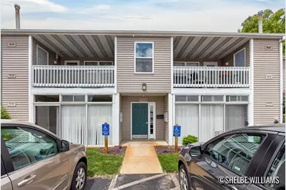 3065 Poplar Creek Drive SE #104, Grand Rapids, MI 49512 - Photo 2