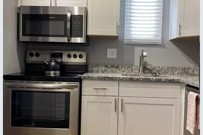 3654 Kenbrooke Court, Kalamazoo, MI 49006 - Photo 2