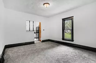 40 Oxford St, Battle Creek, MI 49017 - Photo 8