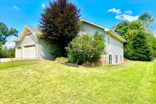 132 Remington Dr, Spring Arbor, MI 49283 - Photo 4