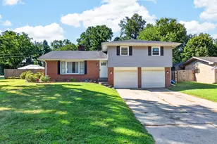 1516 Timberlane Dr, Saint Joseph, MI 49085 - Photo 1