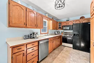 5951 Brookridge Ct SE, Grand Rapids, MI 49508 - Photo 14