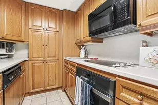 109 Campau Cir NW, Grand Rapids, MI 49503 - Photo 4