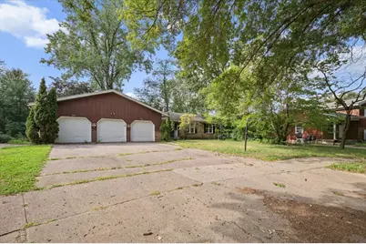 944 Lancashire Court SE #946, Grand Rapids, MI 49508 - Photo 34
