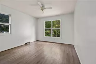 944 Lancashire Ct SE, Grand Rapids, MI 49508 - Photo 38